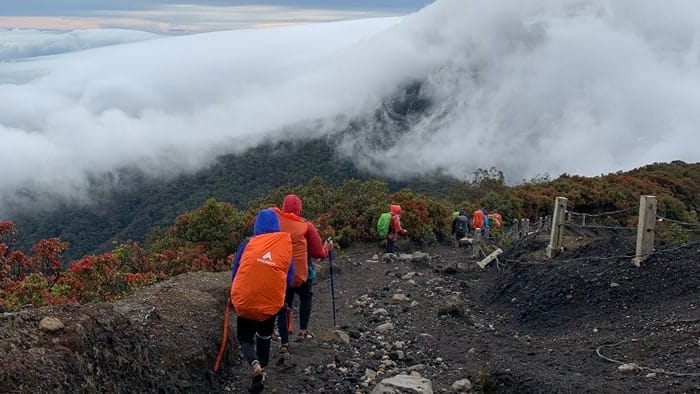 sejarah pendakian gunung gede