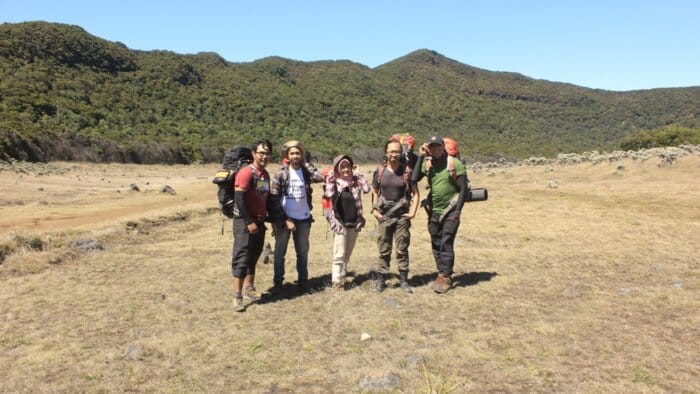 rental alat mendaki gunung gede pangrango