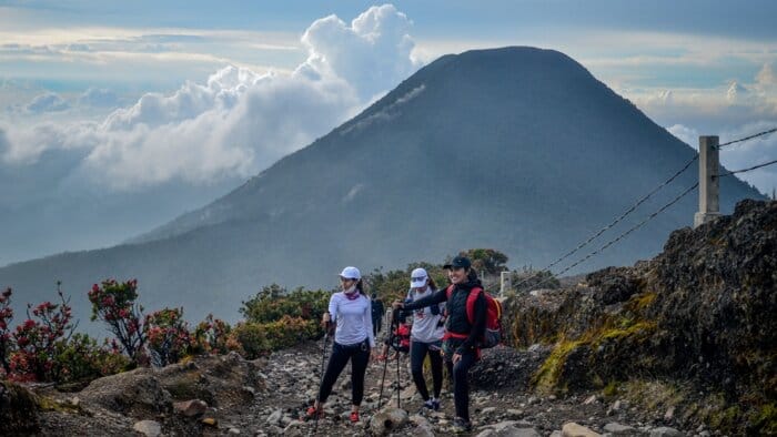 mendaki gunung hari pertama haid
