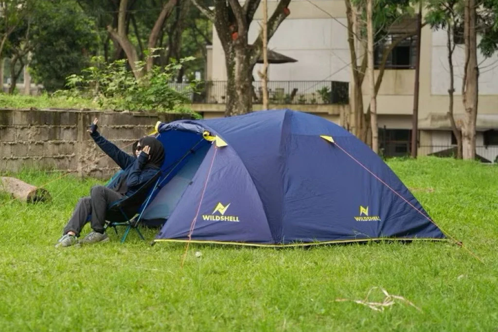 Tenda Camping 4 Orang Terbaik